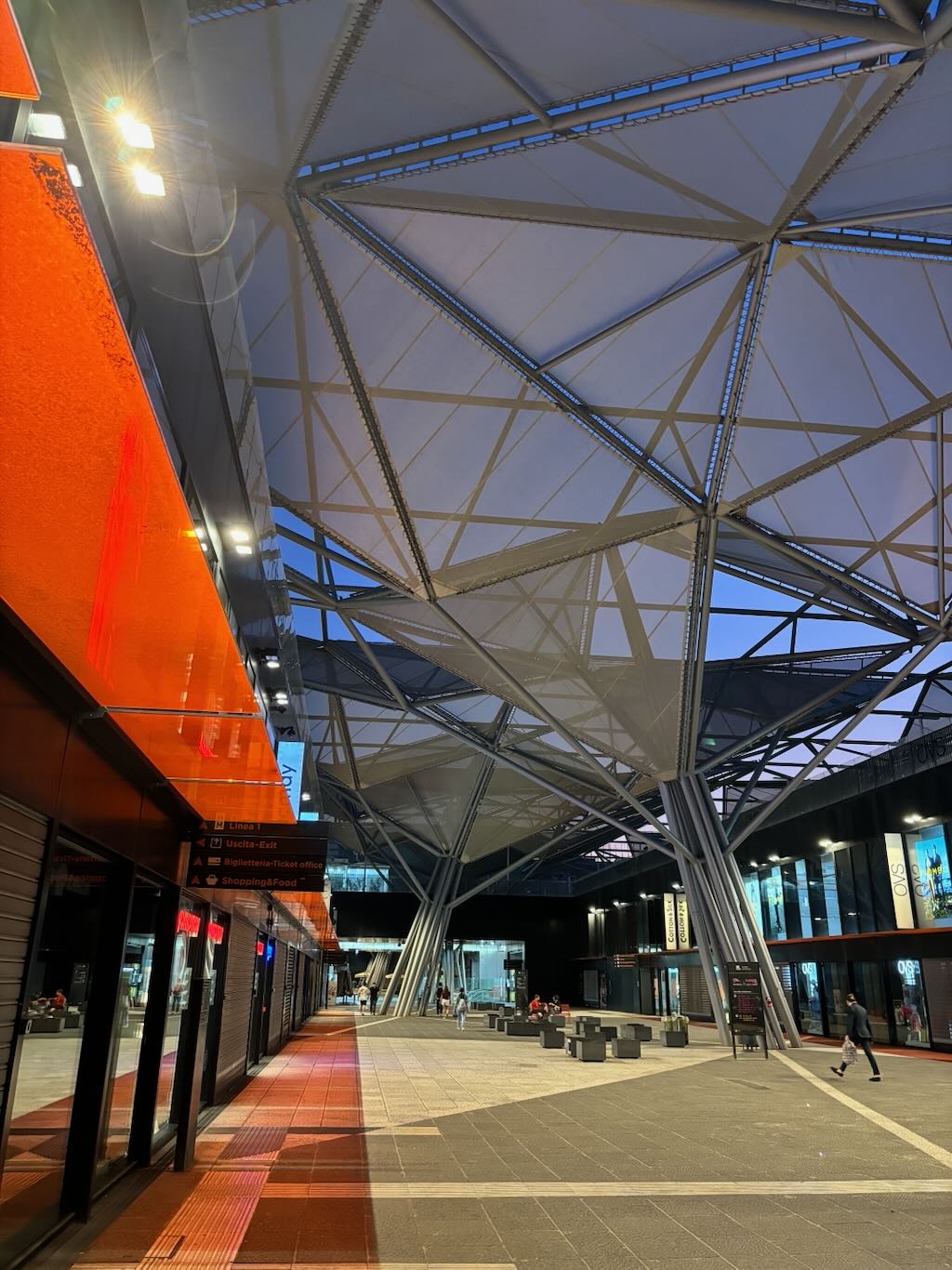 Napoli Centrale station